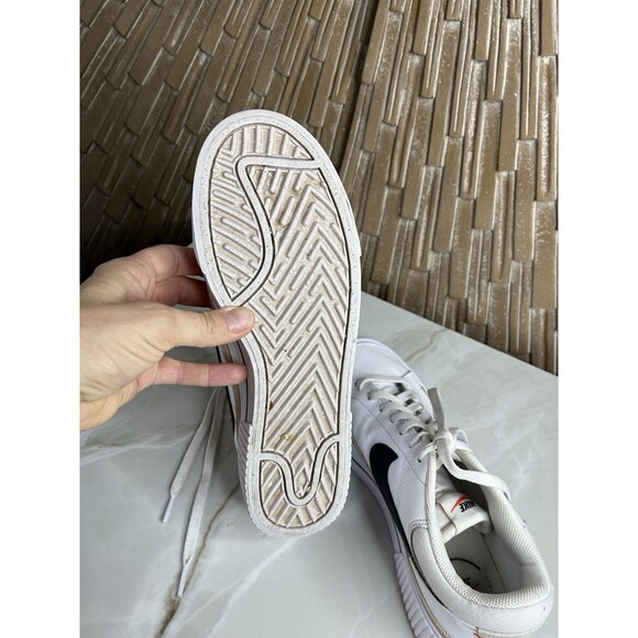 NIKE WOMEN COURT LEGACY LIFT PLATFORM SNEAKERS Shoes Sz 9 DM7590-100 - Picture 10 of 12